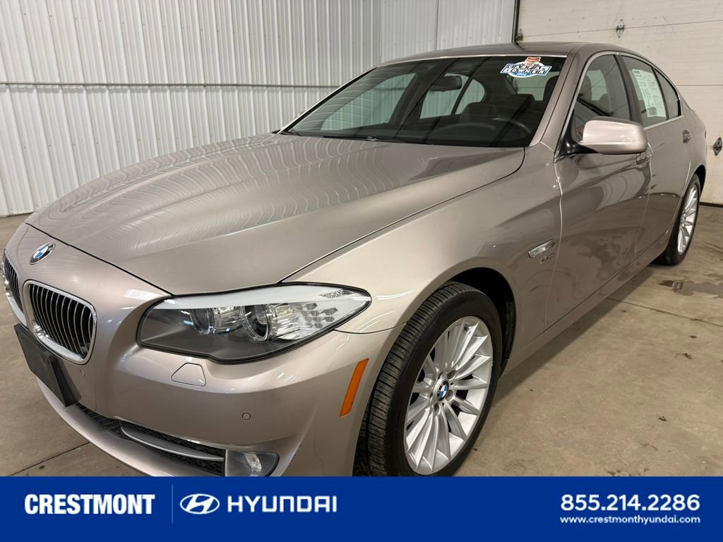 Used 2012 BMW 535i xDrive Sedan image 7