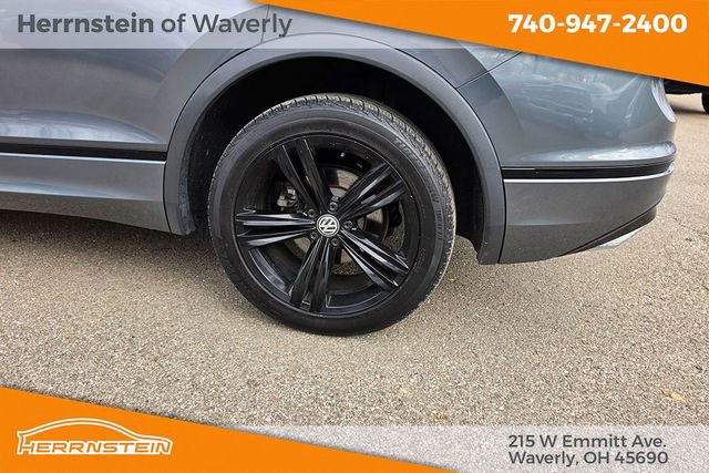 Used 2019 Volkswagen Tiguan SEL Premium R-Line image 23