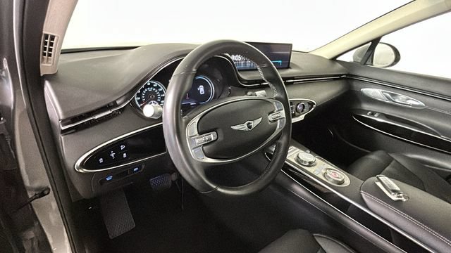 Used 2025 Genesis GV70 2.5T AWD/4WD image 14