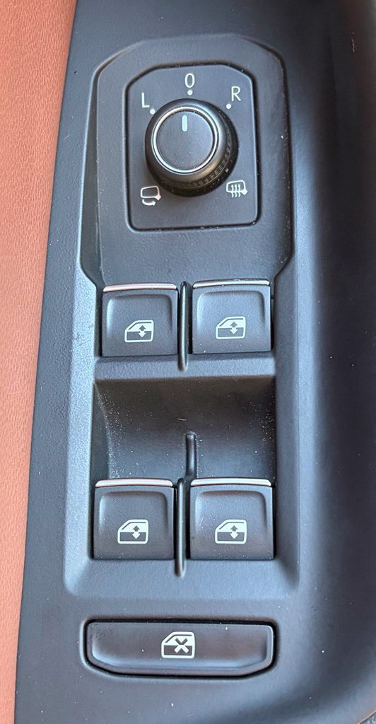 Used 2021 Volkswagen Arteon SEL AWD/4WD image 17