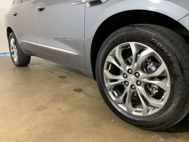 Used 2021 Buick Enclave Avenir w/ Avenir Technology Package AWD/4WD image 6
