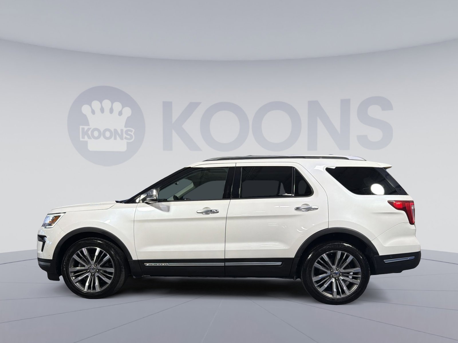 Used 2019 Ford Explorer Platinum AWD/4WD image 13