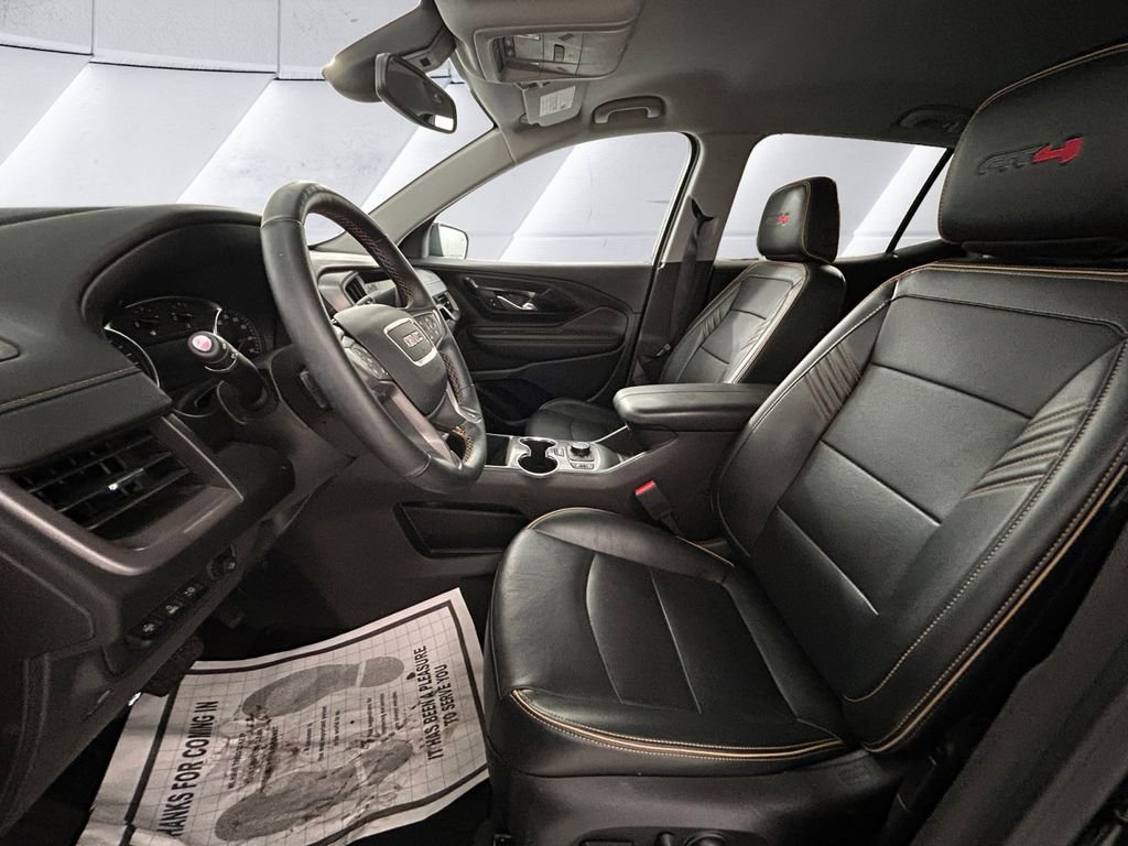 Used 2024 GMC Terrain AT4 w/ Tech Package AWD/4WD image 7