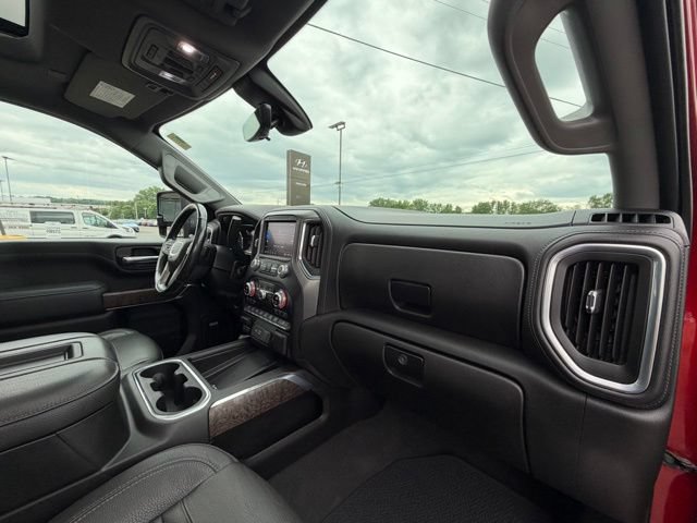 Used 2021 GMC Sierra 3500 Denali w/ Denali Ultimate Package AWD/4WD image 14