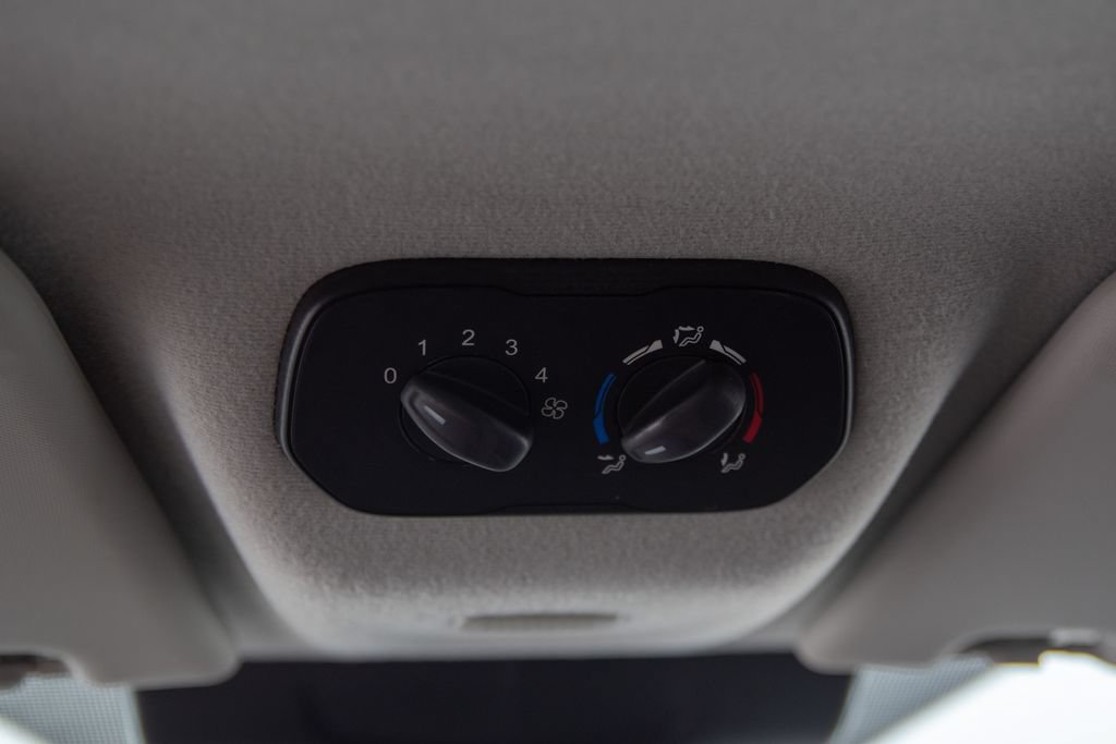 Used 2018 Ford Transit 350 XL RWD image 25