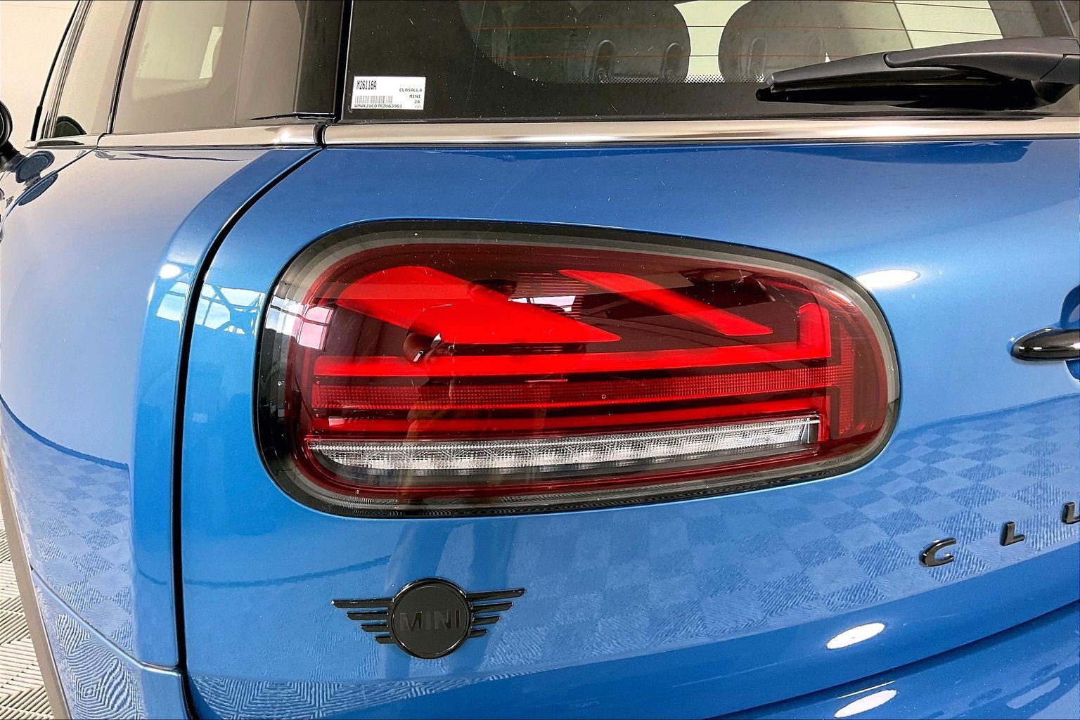 Certified 2024 MINI Cooper Clubman S AWD/4WD image 30