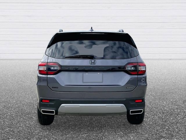 New 2026 Honda Pilot Touring image 3