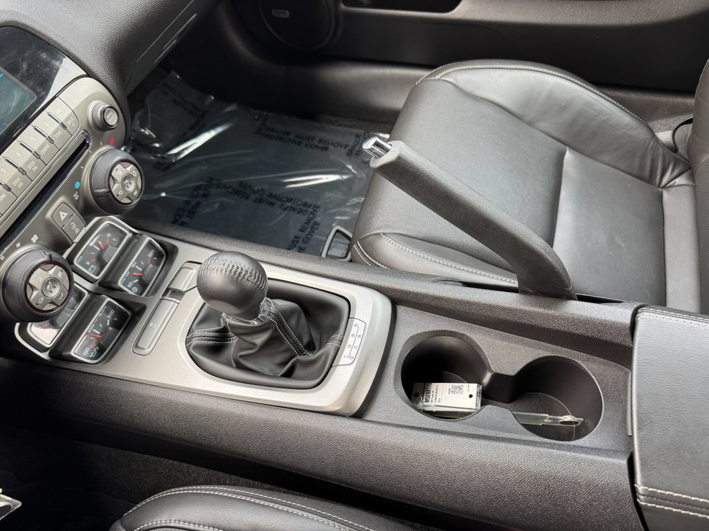 Used 2010 Chevrolet Camaro SS w/ RS Package RWD image 23