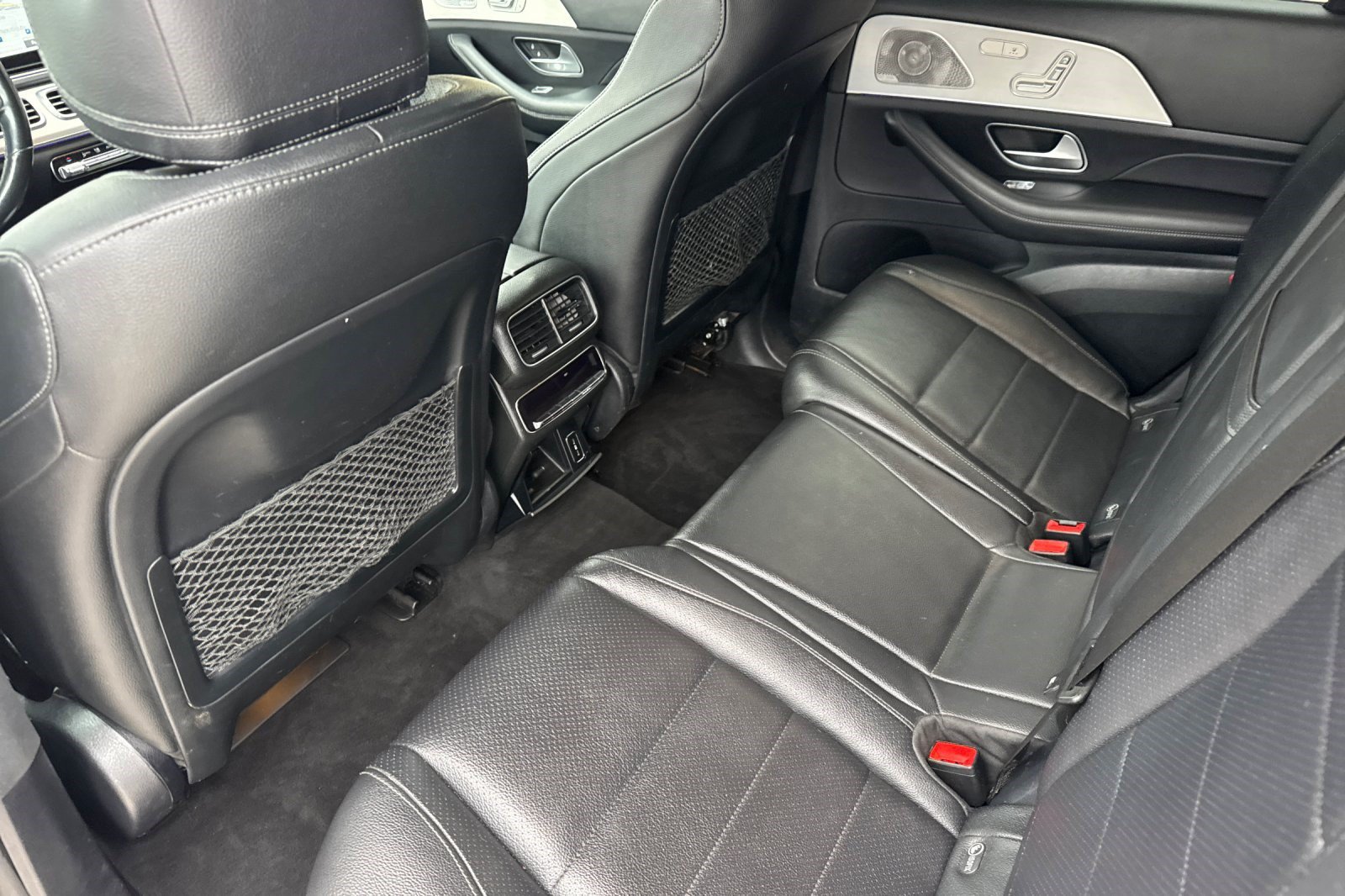 Used 2021 Mercedes-Benz GLS 450 4MATIC image 27