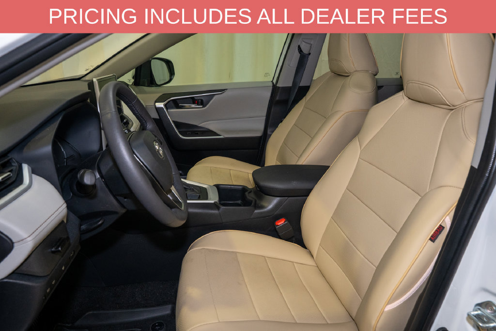 Used 2025 Toyota RAV4 XLE Premium w/ Weather Package AWD/4WD image 12