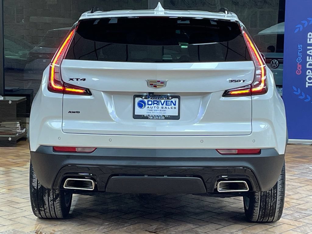 Used 2023 Cadillac XT4 Sport w/ Cold Weather Package AWD/4WD image 10