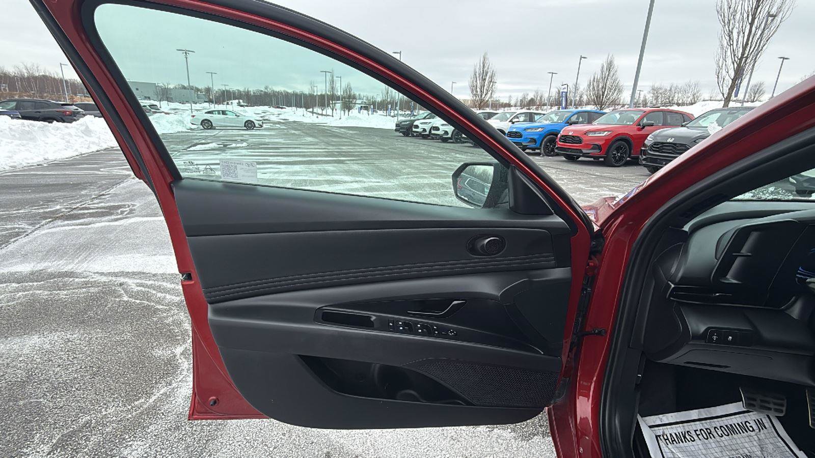 Used 2025 Hyundai Elantra Sport FWD image 23