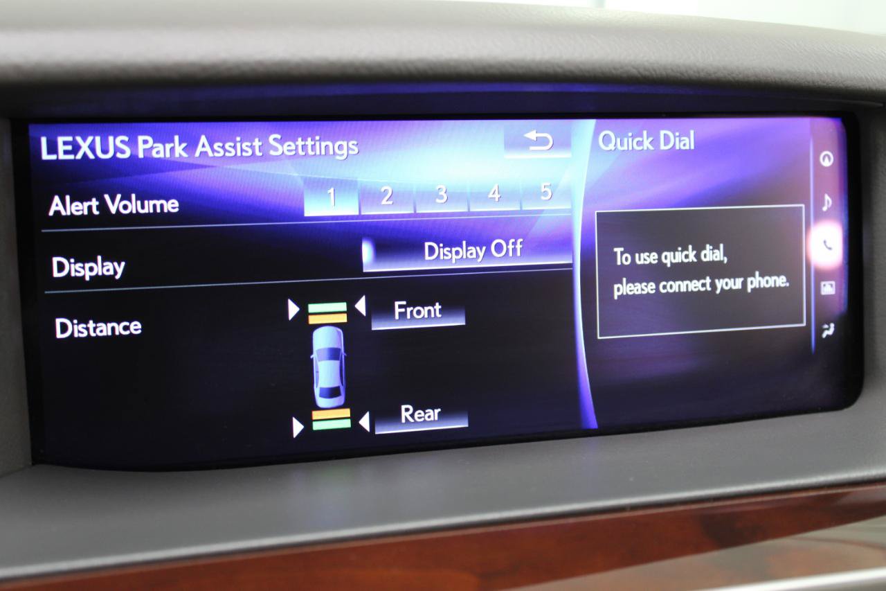 Used 2017 Lexus LS 460 w/ Comfort Package RWD image 60