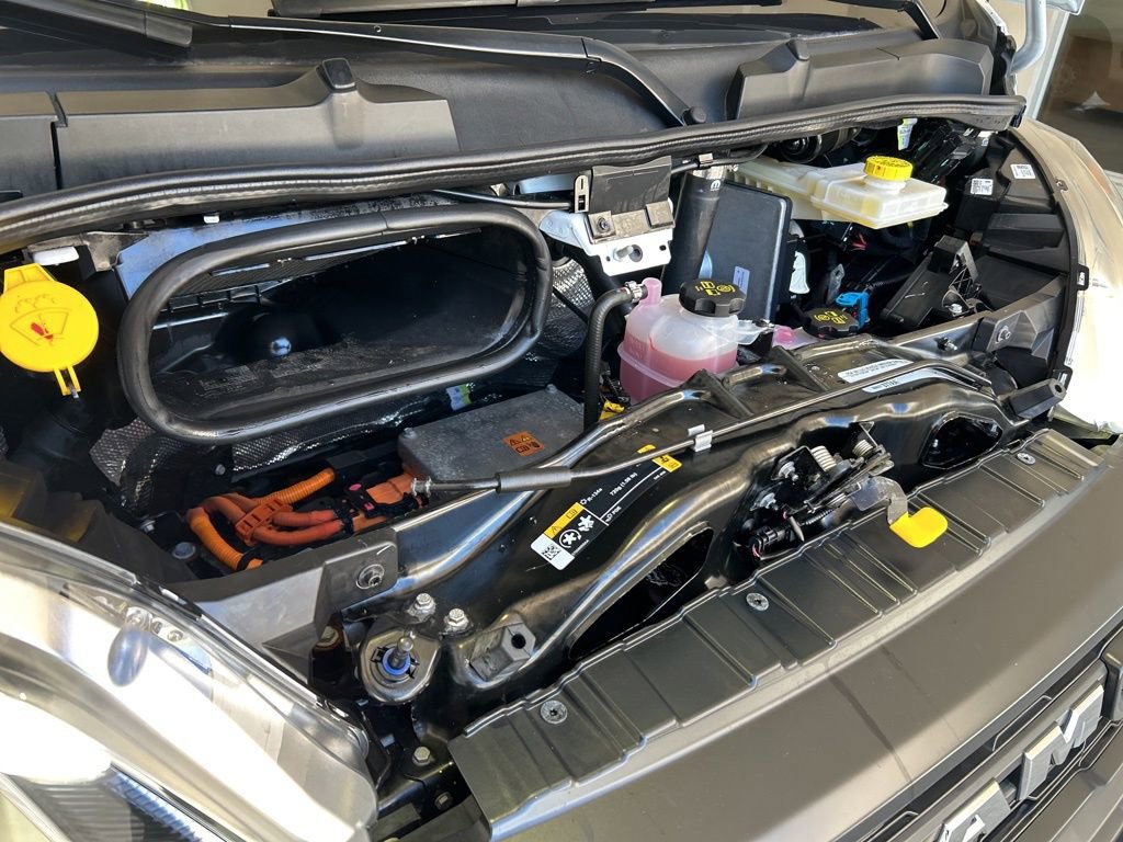 Used 2024 RAM ProMaster 3500 w/ Delivery Van Package image 11