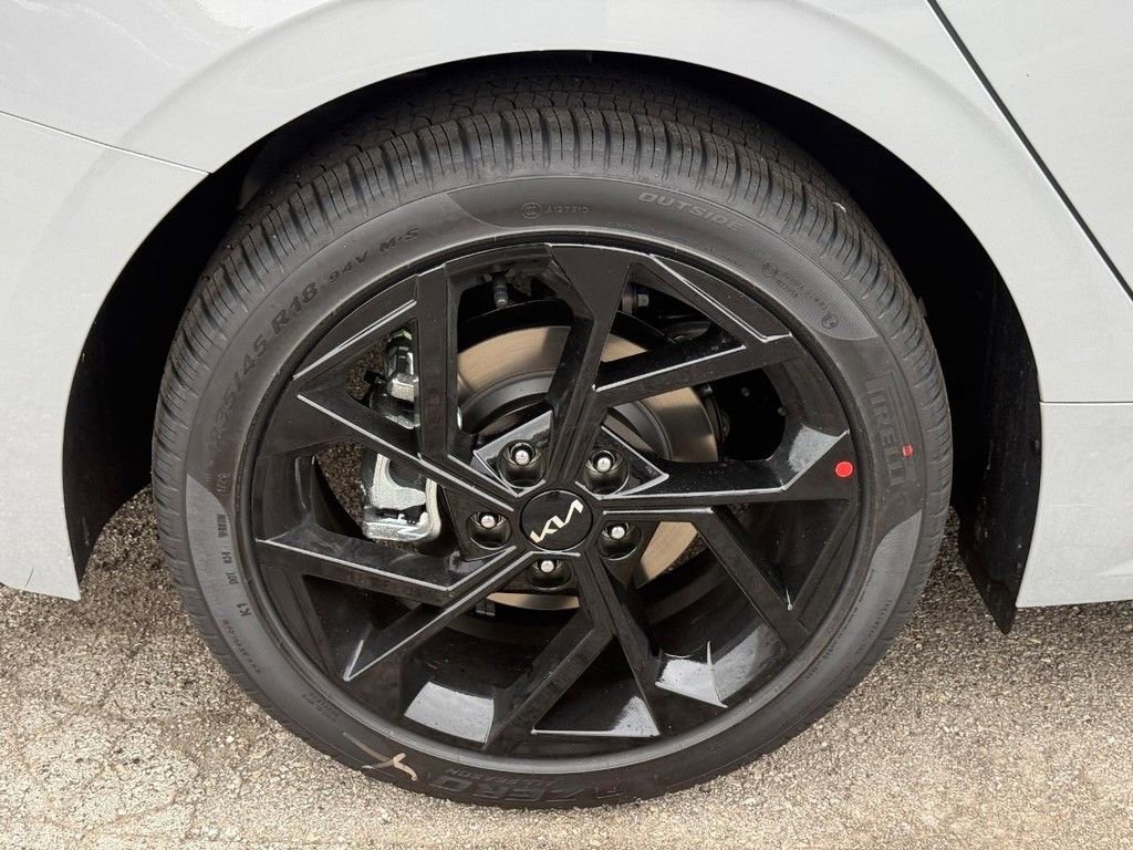 New 2026 Kia K5 GT-Line AWD/4WD image 4