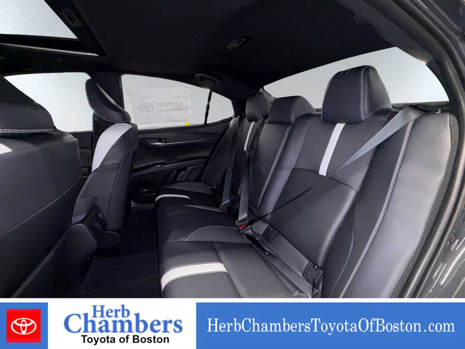 New 2026 Toyota Camry SE w/ Convenience Package AWD/4WD image 14