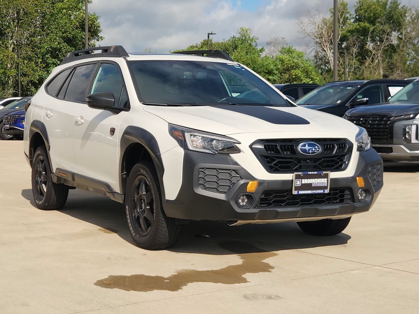 Used 2024 Subaru Outback Wilderness AWD/4WD image 3