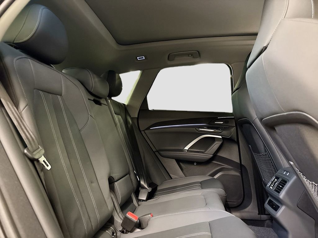 New 2025 Audi Q5 Premium Plus image 16