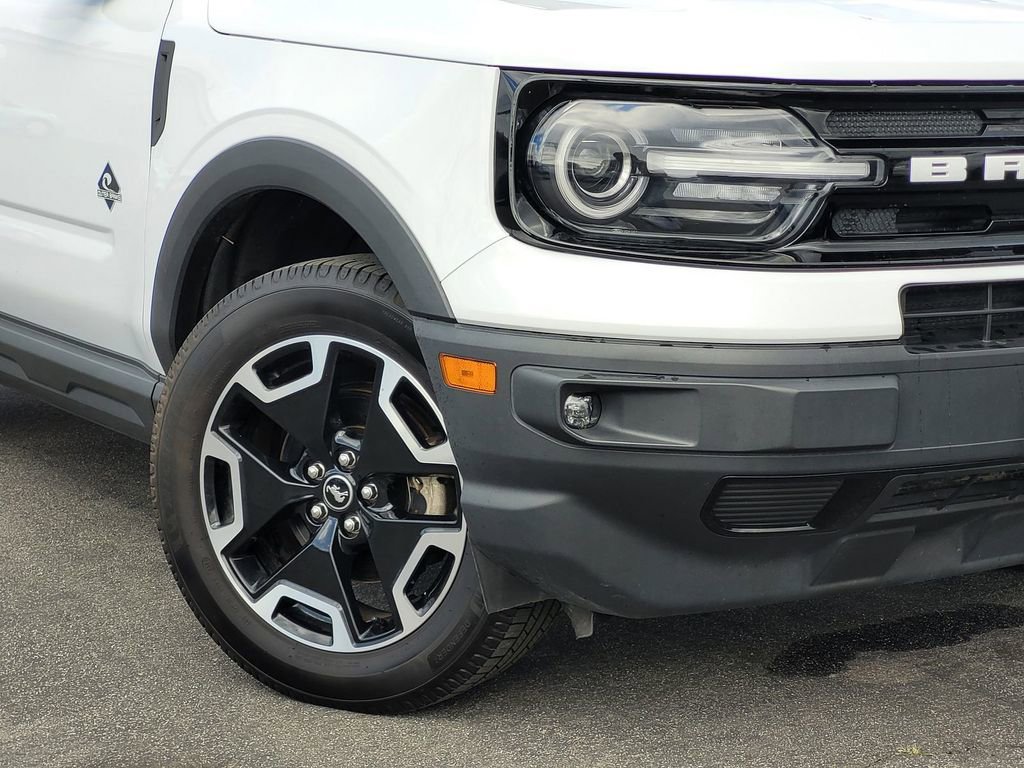 Used 2021 Ford Bronco Sport Outer Banks AWD/4WD image 9