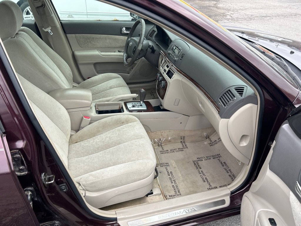 Used 2006 Hyundai Sonata GLS FWD image 12