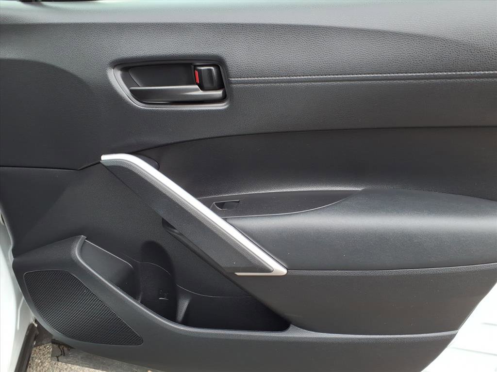 Certified 2022 Toyota Corolla Cross LE image 8