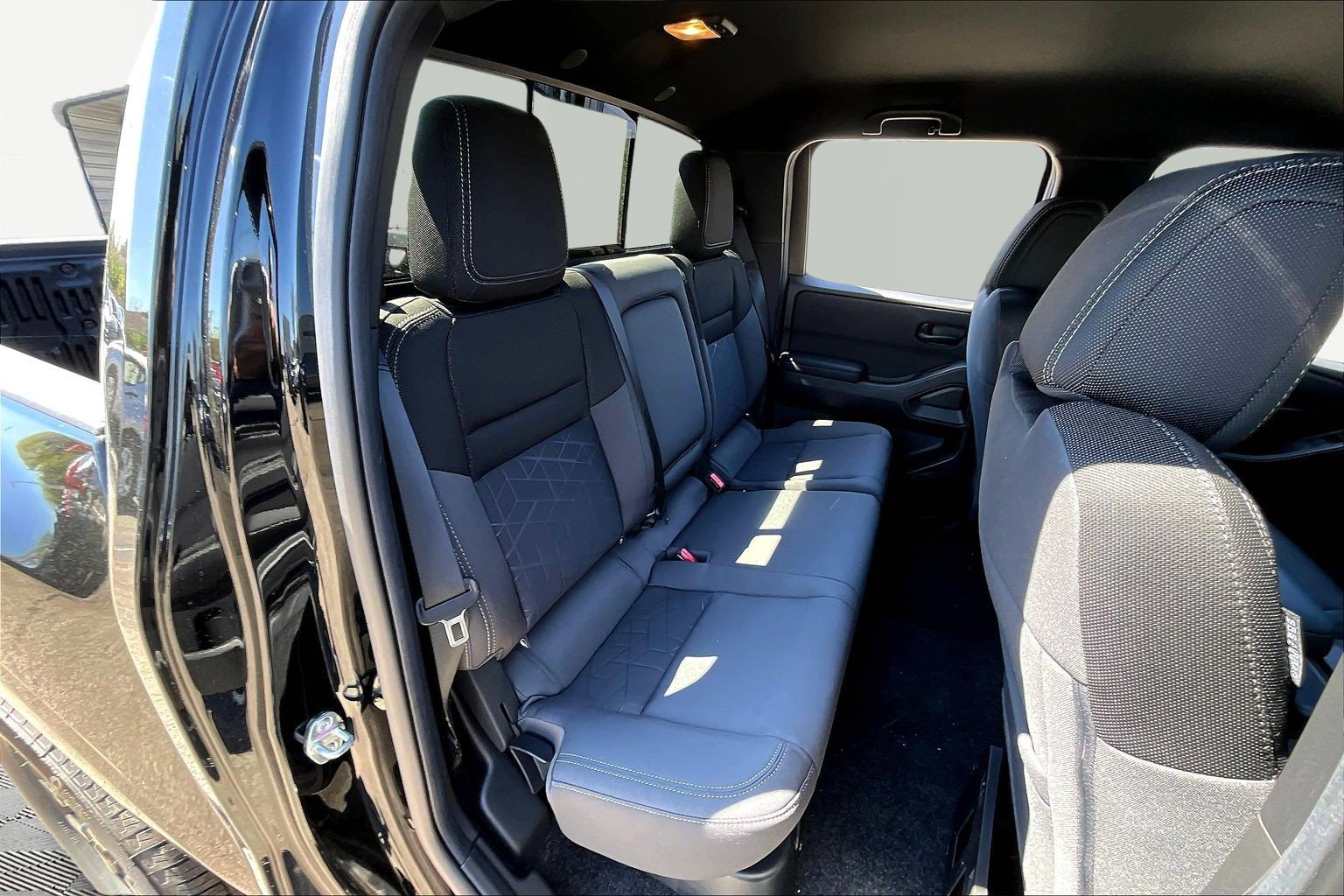 New 2026 Nissan Frontier SV AWD/4WD image 19