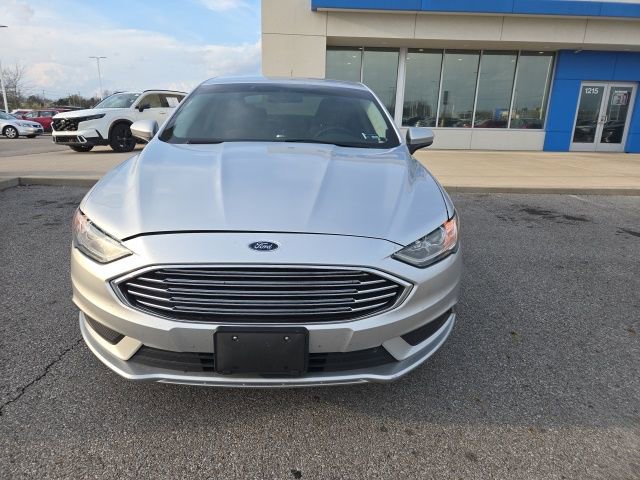 Used 2017 Ford Fusion S image 2