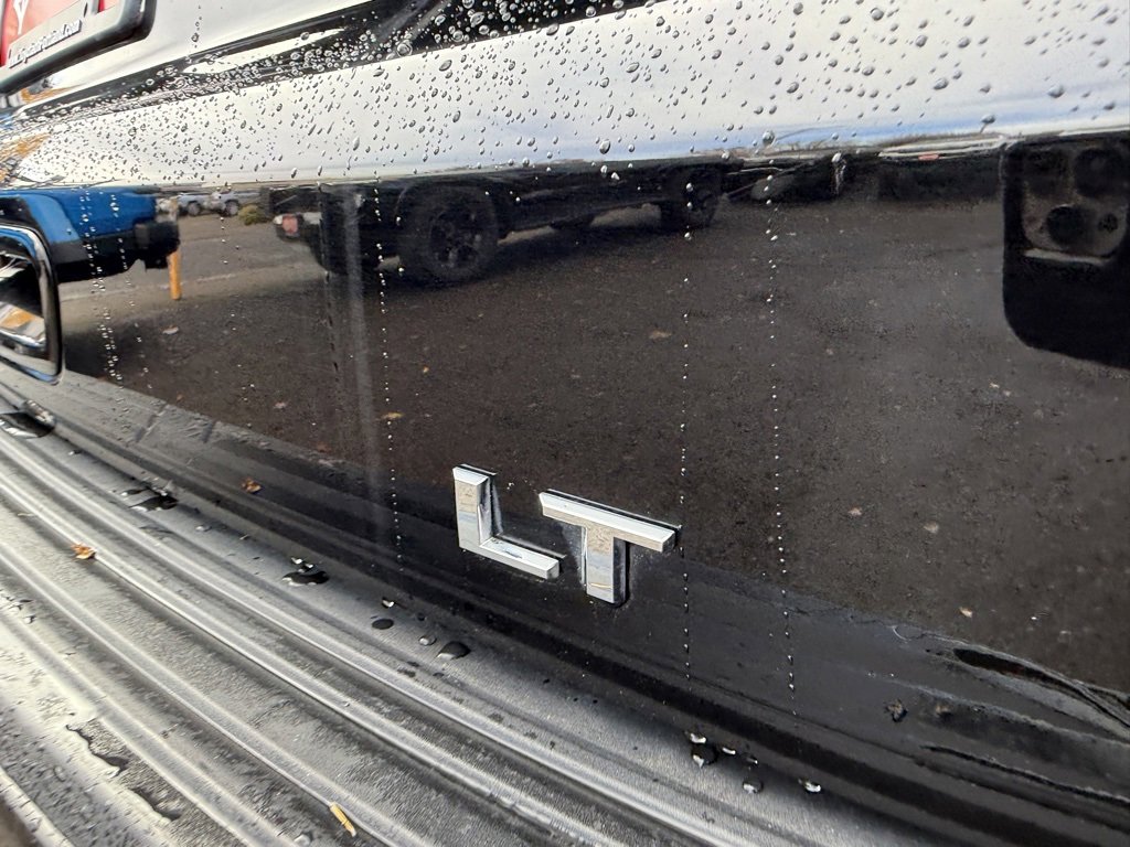 Used 2023 Chevrolet Tahoe LT image 15