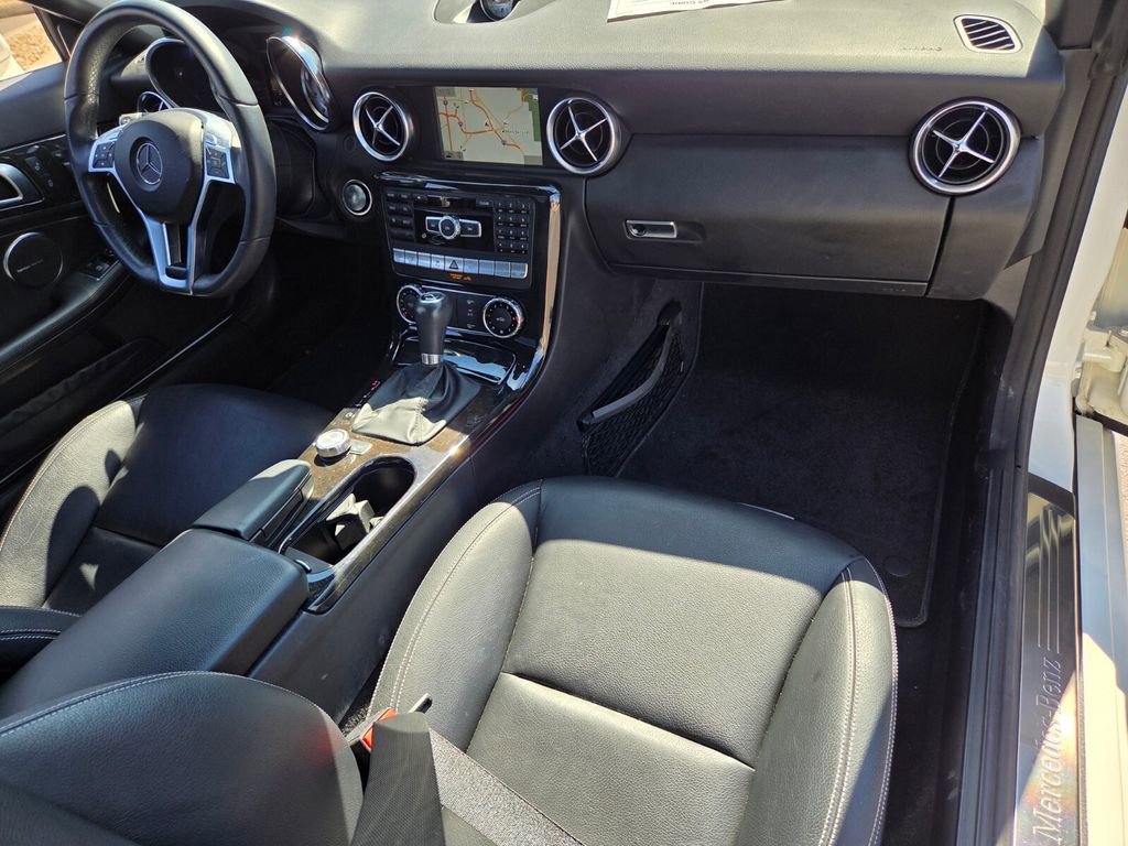 Used 2013 Mercedes-Benz SLK 350 image 14