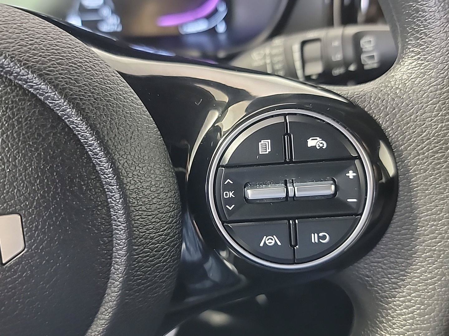 Certified 2024 Kia Soul S FWD image 25