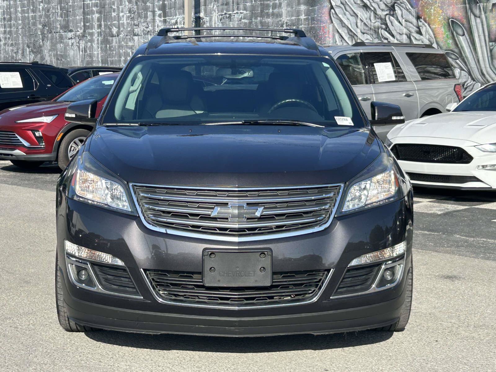 Used 2017 Chevrolet Traverse LT AWD/4WD image 2