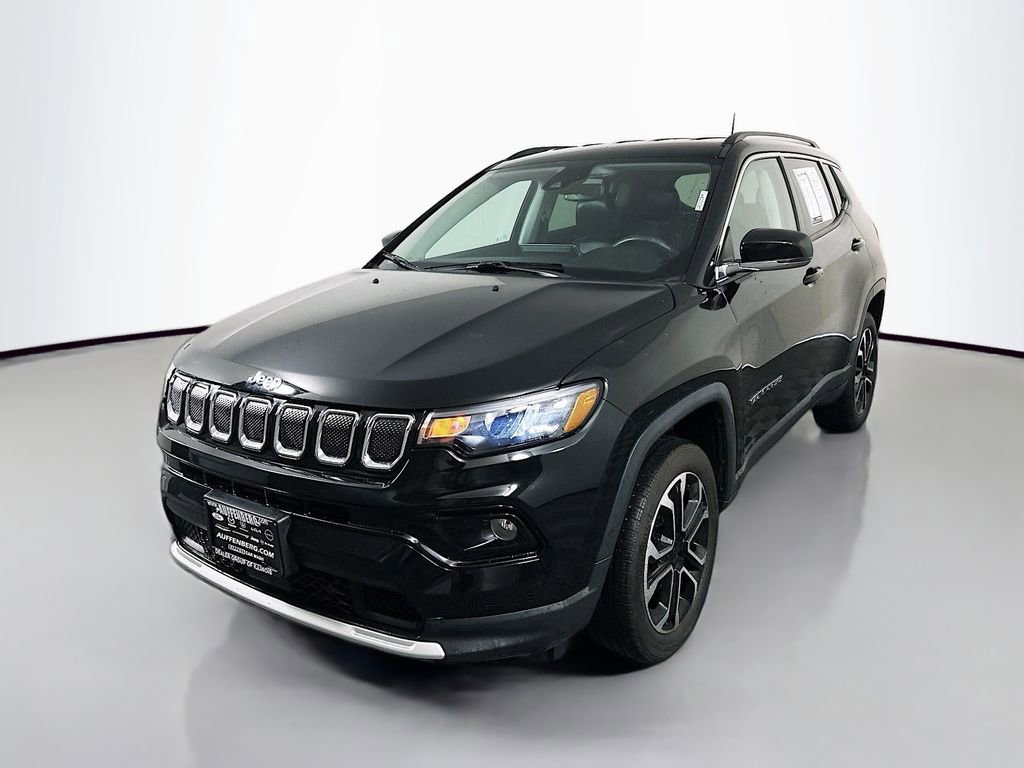 Used 2022 Jeep Compass Limited image 3