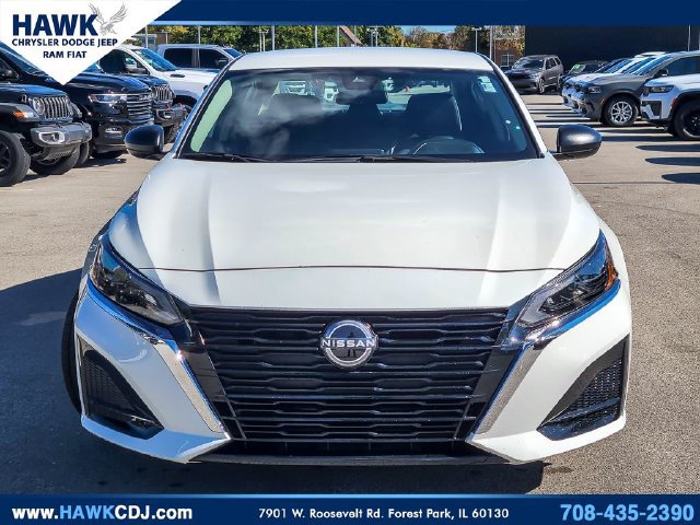 Used 2024 Nissan Altima 2.5 S FWD image 4