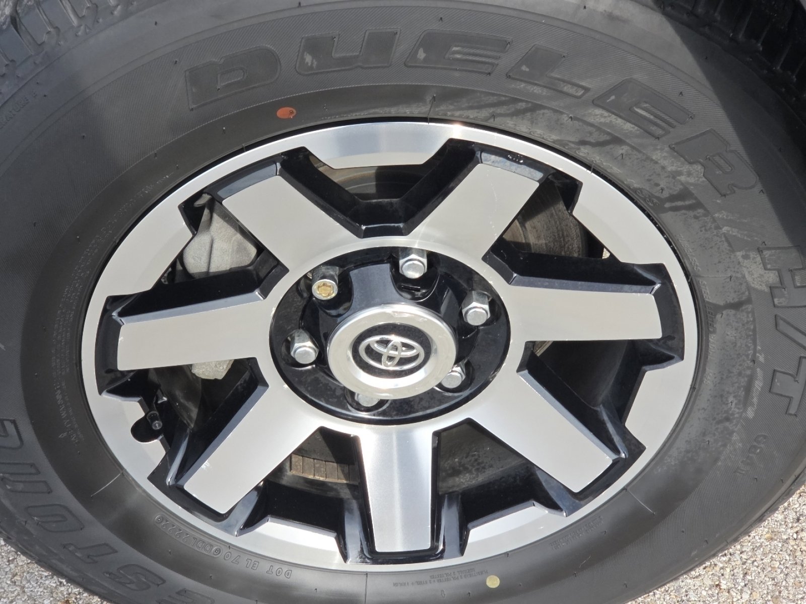 Used 2022 Toyota 4Runner TRD Off-Road image 12