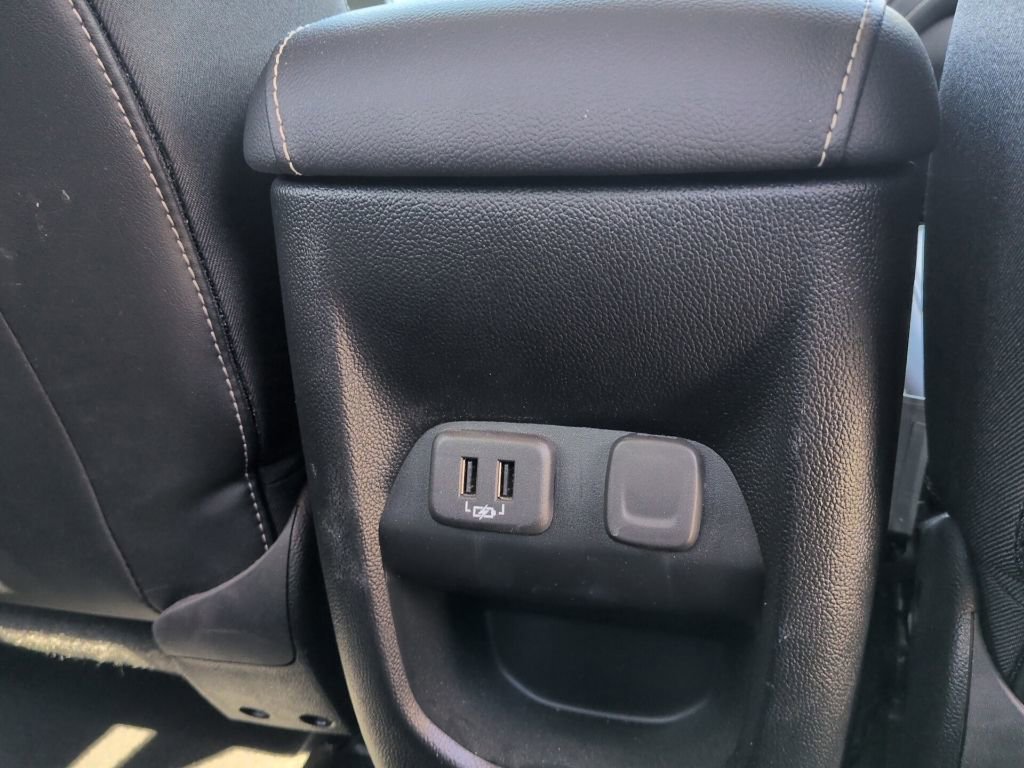 Used 2021 GMC Canyon Denali image 33