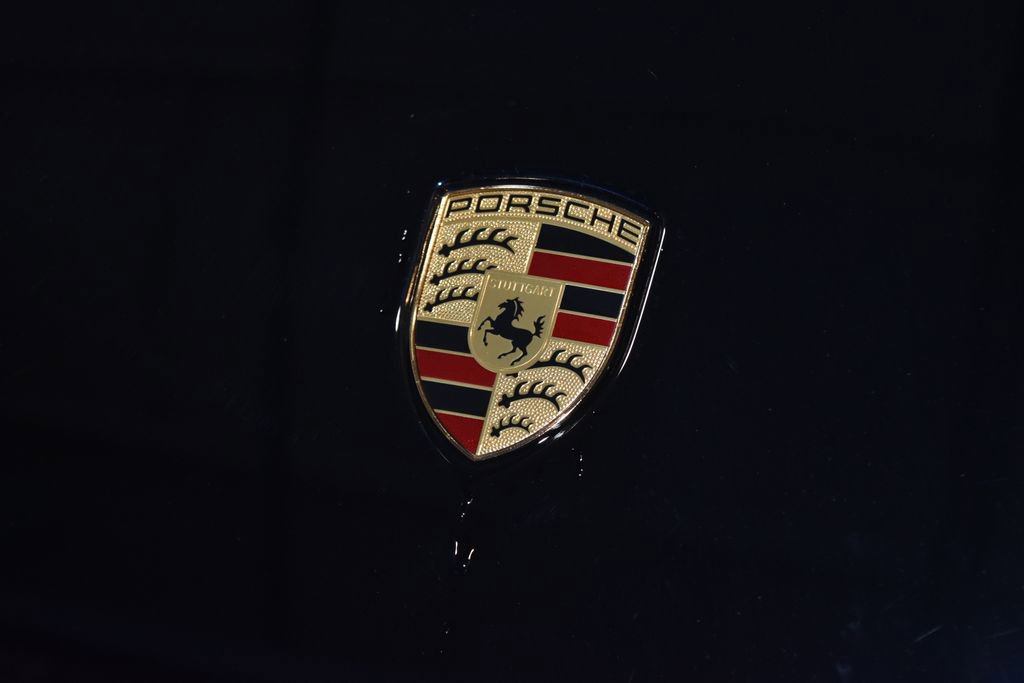 Used 2024 Porsche Taycan image 22