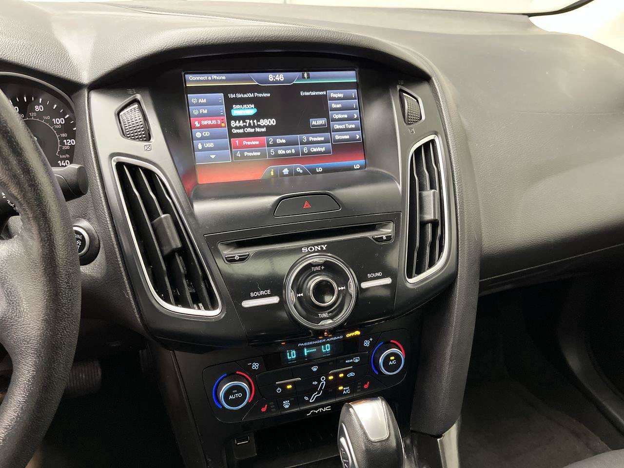 Used 2015 Ford Focus Titanium FWD image 18