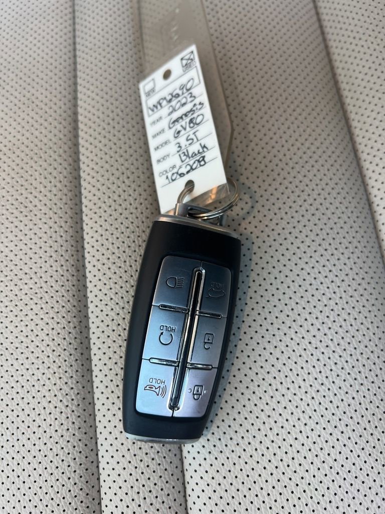 Used 2023 Genesis GV80 3.5T AWD/4WD image 31