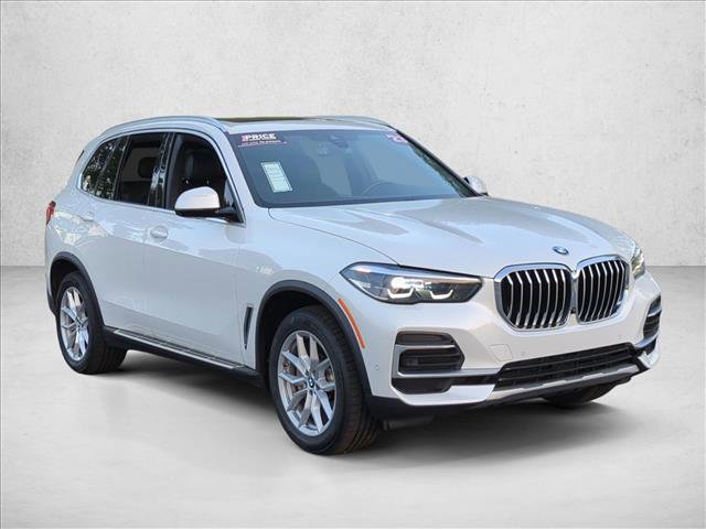 Used 2023 BMW X5 sDrive40i w/ Premium Package RWD image 3