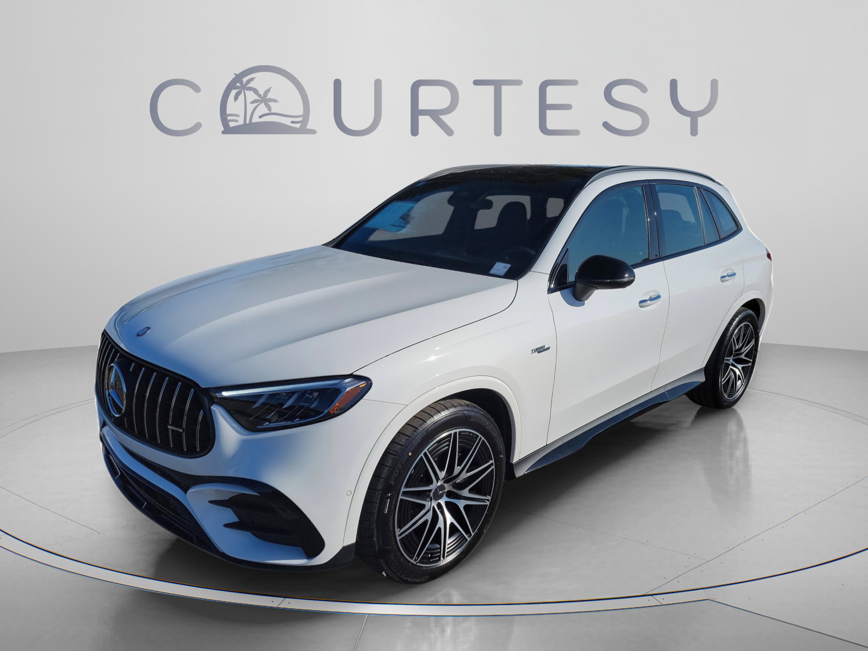 New 2026 Mercedes-Benz GLC 43 AMG 4MATIC image 1