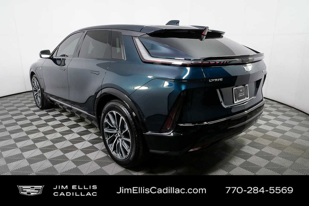 Certified 2024 Cadillac Lyriq Sport image 3