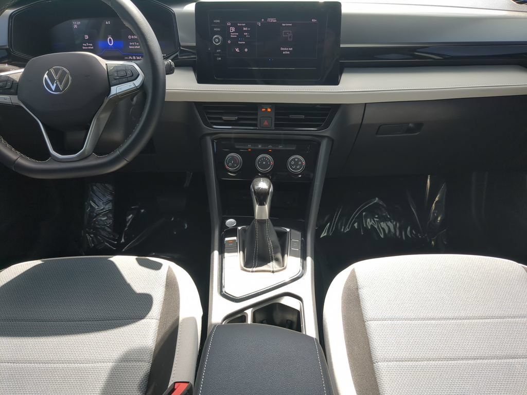 Certified 2025 Volkswagen Taos S FWD image 13