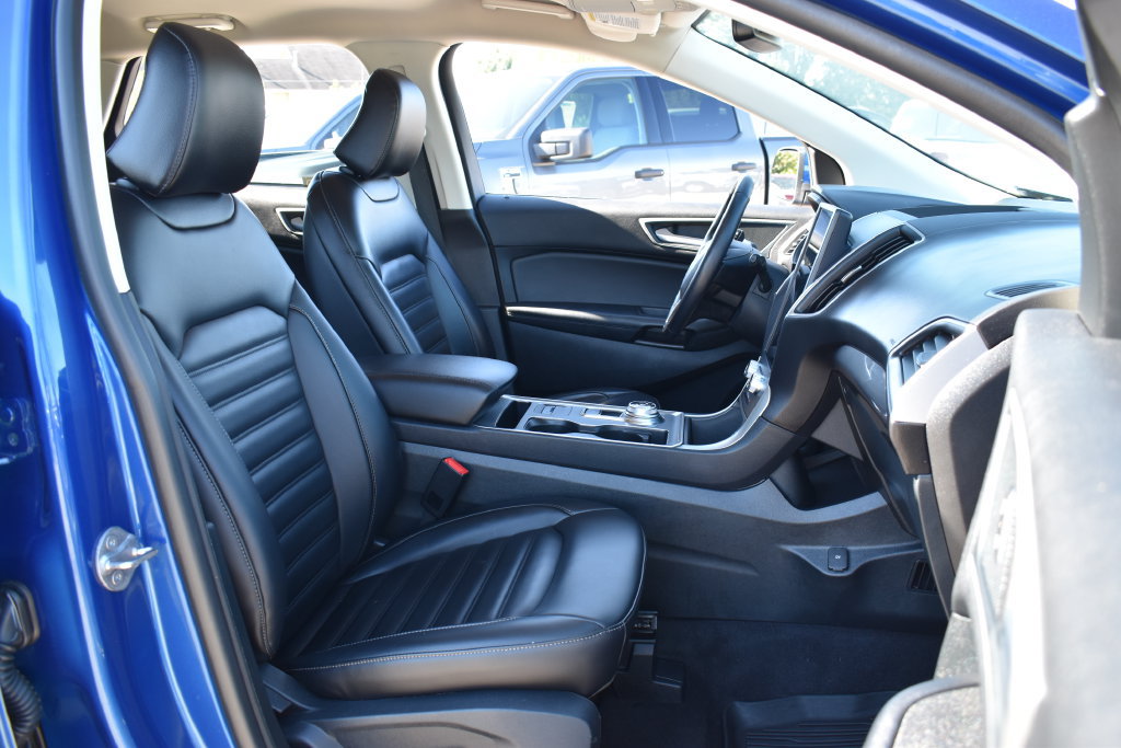 Certified 2024 Ford Edge SEL w/ Convenience Package AWD/4WD image 32