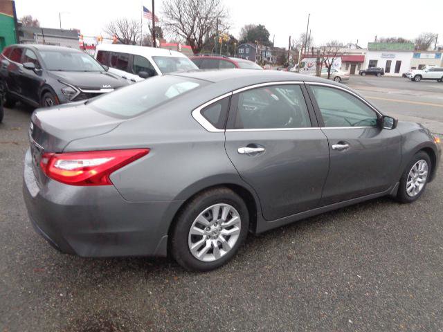 Used 2016 Nissan Altima 2.5 S w/ Power Driver Seat Package image 19