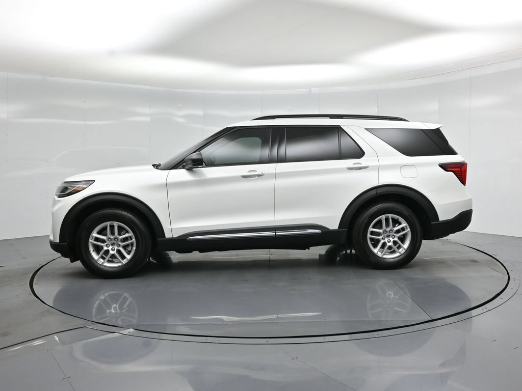 Certified 2025 Ford Explorer Active RWD image 31