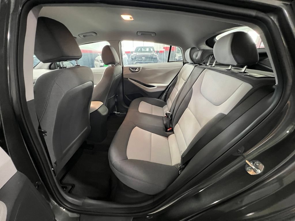 Used 2020 Hyundai Ioniq Blue FWD image 15
