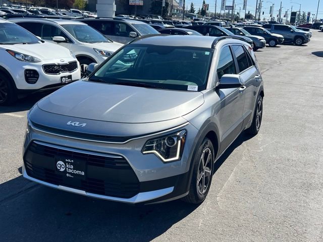 Certified 2023 Kia Niro EX image 3