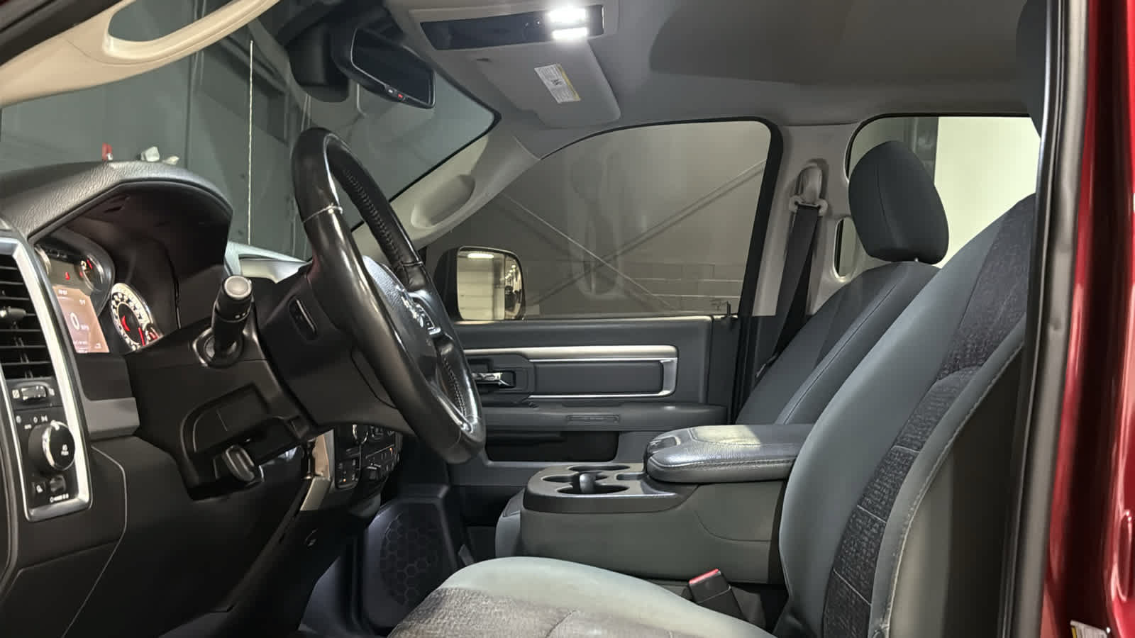 Used 2016 RAM 1500 Big Horn AWD/4WD image 10