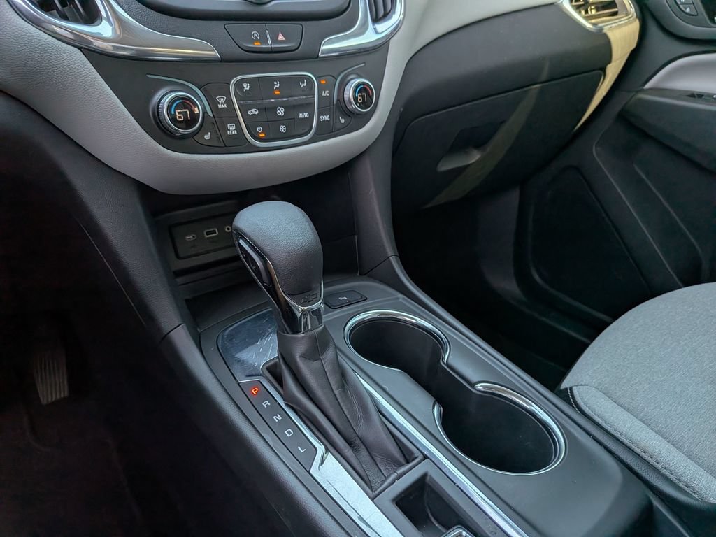 Used 2022 Chevrolet Equinox LT FWD image 22