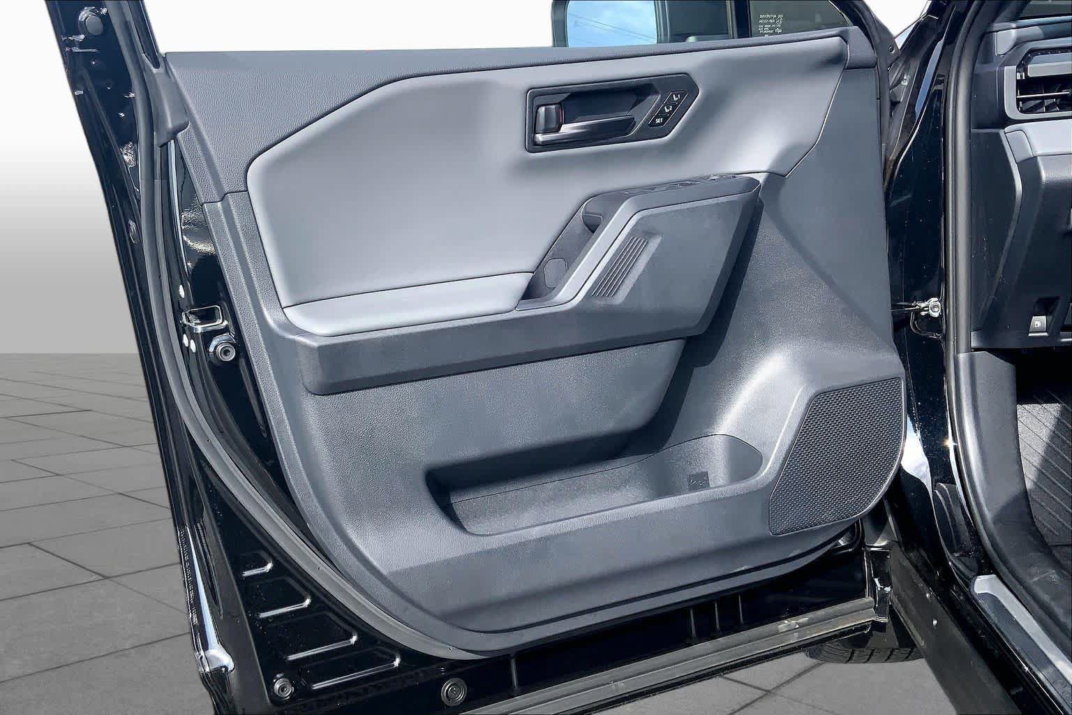 New 2026 Toyota RAV4 XSE AWD/4WD image 10